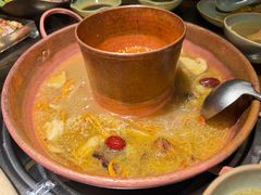 -菌自由丨野生菌火锅特色庭院餐厅(丽江古城店)