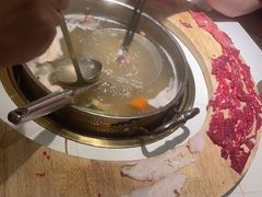 -牛人日志·鲜牛肉骨汤火锅(万科里瑧店)