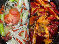 -灌县老妈砂锅串串香(万科红生活广场店)