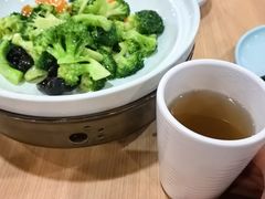 -宏状元现熬粥·京味菜(黄寺大街店)