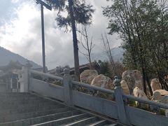 -冕宁灵山寺