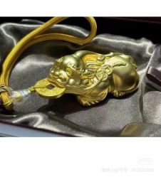 -周生生Chow Sang Sang(先天下店)
