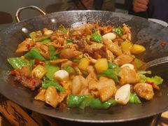 酸菜肥肠-聚鑫朋酸菜肥肠(文艺路口店)
