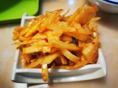-卓雅桂林米粉