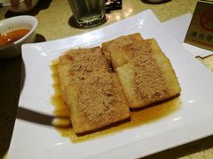 -铜锣湾·有麝自然香(重庆新天地店)