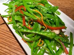 五彩花菇荷兰豆-云海肴·汽锅鸡·云南菜(高德置地店)