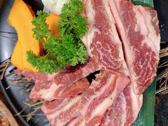 -草家酱蟹炭火烤肉店(珲春南路一店)