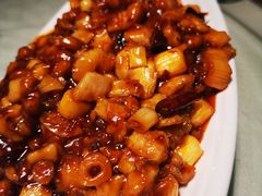 宫保鸡丁-渝信川菜 · 川味家常菜(长安店)