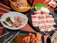 -山之屋炭火烧肉·生啤畅饮(大朗万科中央公园店)