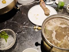 -半岛翡丽海鲜自助餐厅(观风亭店)