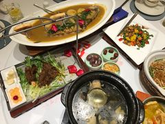 -上座云间·青年赣菜(绿茵店)