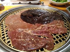 -唯成•韩国炭火烤肉 유성고기