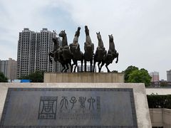 -洛阳周王城天子驾六博物馆