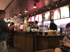 -星巴克(广州中华广场B1层店)