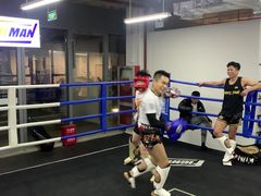 -FIGHTMAN格斗俱乐部(长宁临空店)