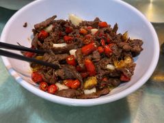 -昱龙大盆牛蛙馆(三兴街总店)