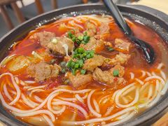 -俏凤凰(美林M·LIVE天地东座店)