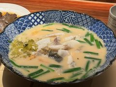 -荣家黄鱼面(前滩太古里店)