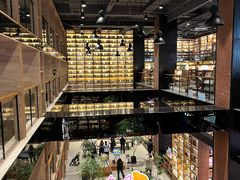 -半山书局(新世纪商城店)