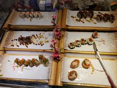 -雍和会海鲜姿造自助(湖东路店)