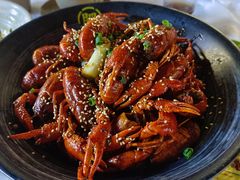 -肥肥虾庄·金牌油焖大虾(汉口城市广场店)