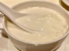 蛋白杏仁茶-利苑酒家(合景国际金融广场店)