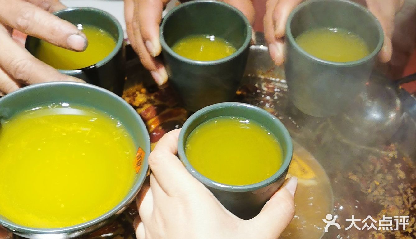 谭鸭血老火锅