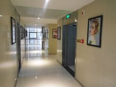 -洛华艾芭纹绣美甲化妆培训学校(河西校区)