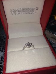 -威德钻石-克拉钻大本营(南京东路店)