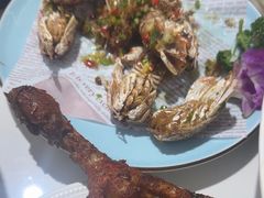 -嗨辣小聚·盘锦河蟹·海鲜烧烤龙虾(盘锦十年好店)