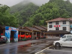 -藏龙百瀑漂流