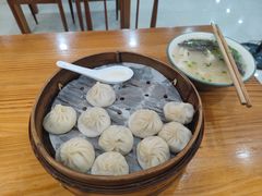 -颐缘居·南翔小笼馆