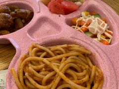 -汽车博物馆主题餐厅