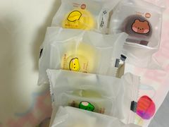 -好利来(上海虹桥新天地Lab主题店)
