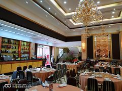 大堂-轩记海鲜餐厅·四十五年老字号·经典粤菜(西区彩虹店)