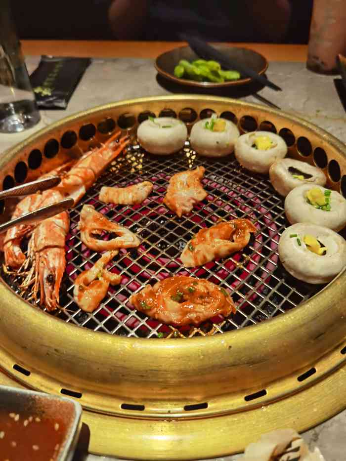 谷牛·和牛烧肉(环球港店)-"坐过99,吃过摩天轮烤肉吗?每天限量的.