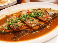 红烧鳊鱼-芳草地度假酒店·野炉中餐厅