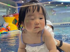 -龙格亲子游泳•水育早教运动中心
