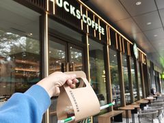 -星巴克臻选(深圳龙华红山天虹店)