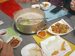 -四季喧黔味豆米火锅(万达广场店)
