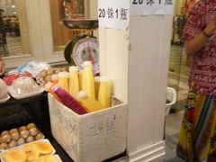 -金东尼人妖秀