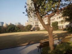 -上海市第三女子中学