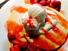 -Pancakes on the rocks(Darling Harbour)