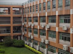 -广东外语外贸大学(白云山校区)