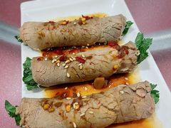 薄荷牛肉卷-滇越乘象云南餐厅(豆各庄店)