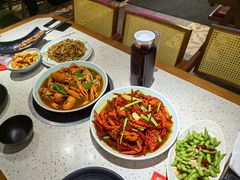 -沪小胖·小龙虾·蓝龙王(八佰伴店)