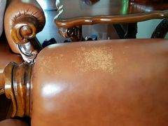 -京伟修鞋洗鞋奢侈品皮具护理店