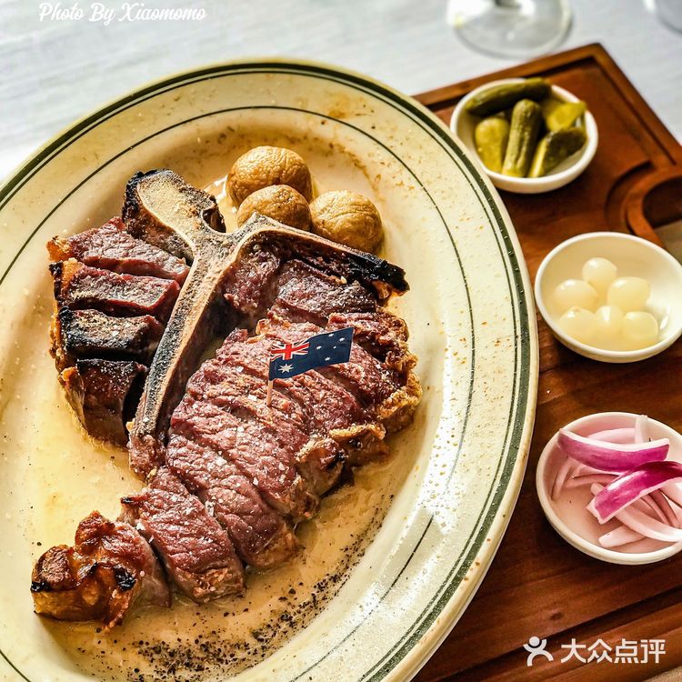 中央大街这家敲适合约会专研牛排🥩的餐厅真的绝