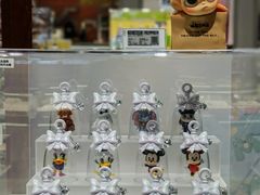 -泡泡玛特POPMART(石景山万达店)