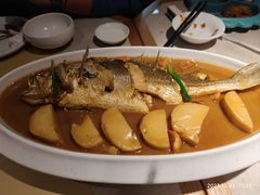-荣小馆(椒江青悦城店)